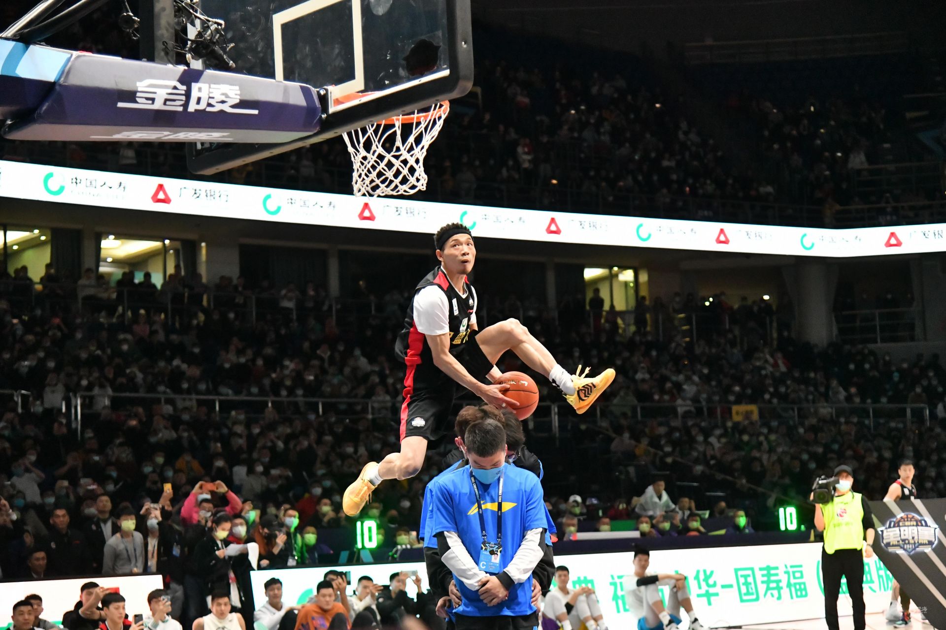 和欧洲赛场 和欧洲赛场