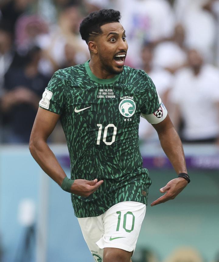 赛中尤为关 赛中尤为关